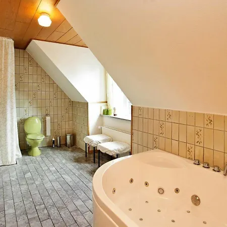 Five-bedroom Holiday In Дом отдыха